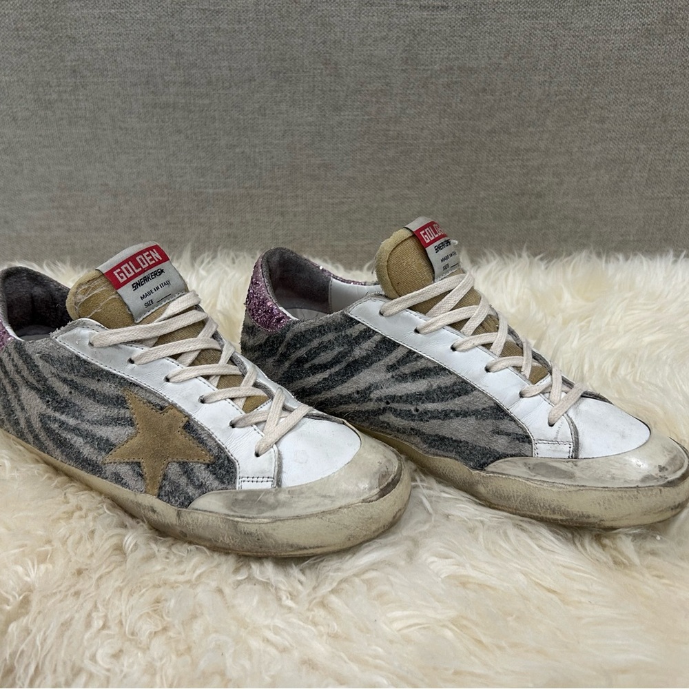 Golden Goose Superstar Penstar Leather Sneaker 
Size 40